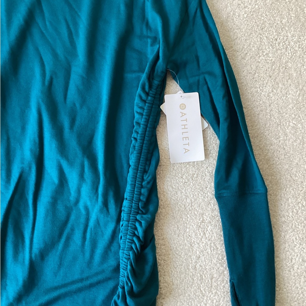 Athleta Drishti sweatshirt (FINALPRICEDROP) - Picture 4 of 4